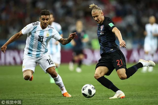 开云体育在线-克罗地亚碾压法国,伊布点燃赛场 第2张 开云体育在线-克罗地亚碾压法国,伊布点燃赛场 第2张