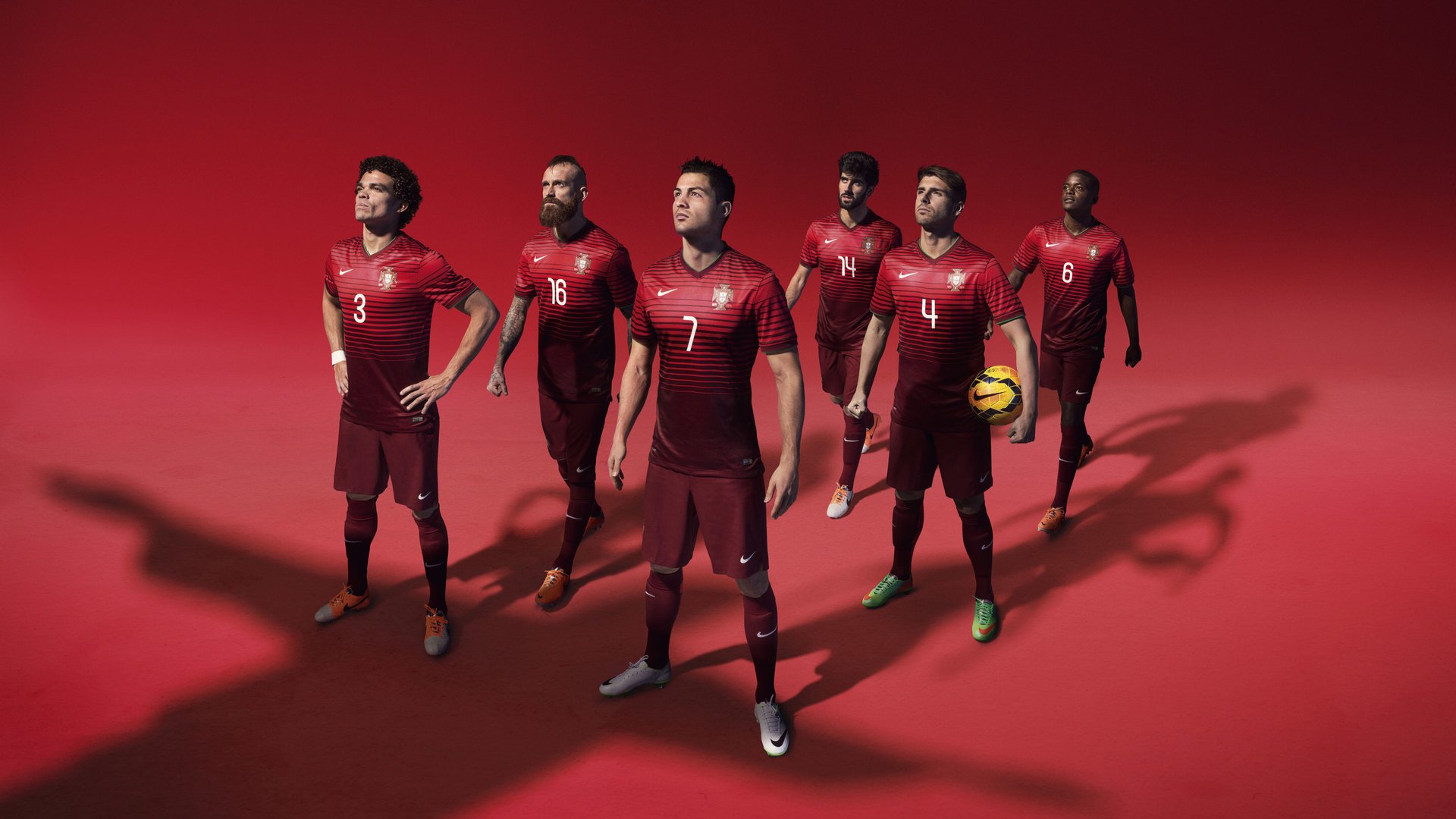 开云APP-欧冠决赛之夜，浓眉稳定输出不掉线，在喧嚣世界锚定自我的艺术  第2张