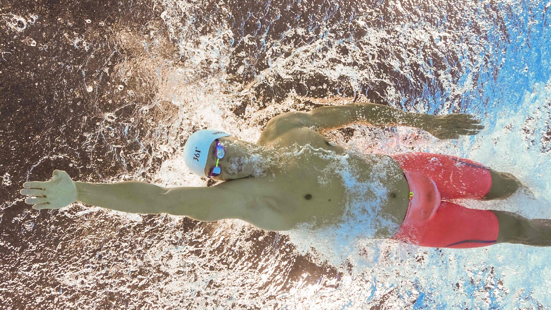 开云体育下载-厄瓜多尔战术铁幕窒息马赛，李刚仁化身破局关键先生  第2张